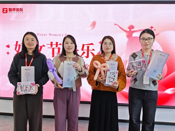 春风有信，花开有期，女神节快乐！